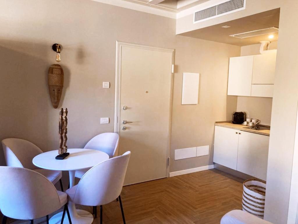 Gatto Bianco Bergamo Apartment ภายนอก รูปภาพ